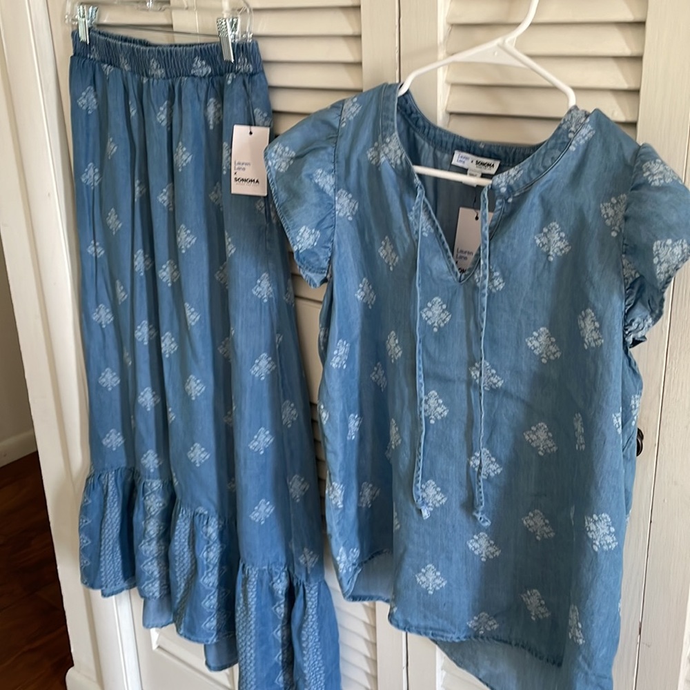 New cotton skirt and top set in a denim-like material. Small/medium.